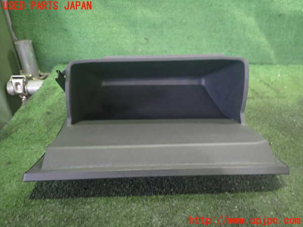 2UPJ-9235537516]VW・T-Cross(ティークロス)(C1DKR)グローブボックス1 中古_2