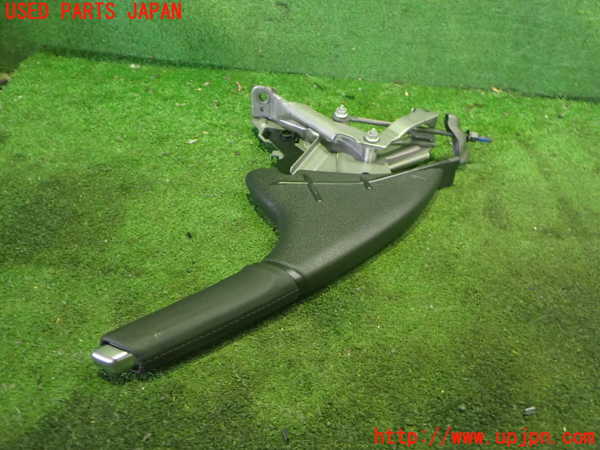 2UPJ-9235537550]VW・T-Cross(ティークロス)(C1DKR)サイドブレーキレバー 中古_2