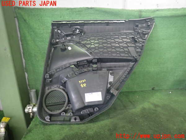 2UPJ-9235531324]VW・T-Cross(ティークロス)(C1DKR)左後ドア内張り 中古_3