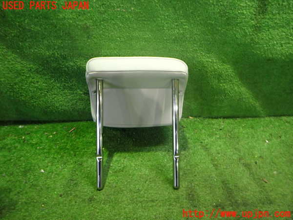 2UPJ-9235537150]VW・T-Cross(ティークロス)(C1DKR)右2列目ヘッドレスト 中古_2