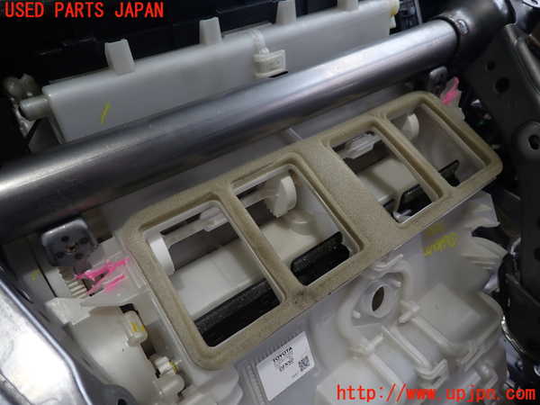 2UPJ-9235546081]クラウン ロイヤル(GRS210)エバポレーター1 中古_2