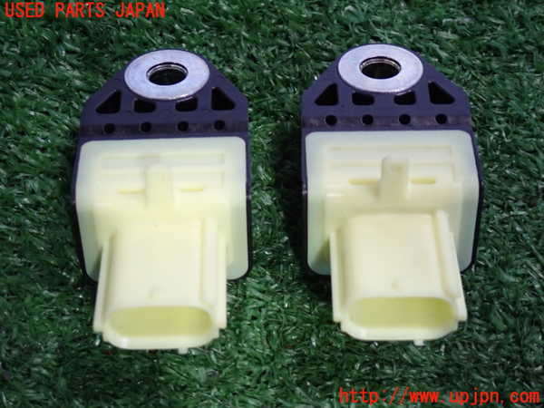 2UPJ-9235546357]クラウン ロイヤル(GRS210)エアバッグセンサー2 中古_2