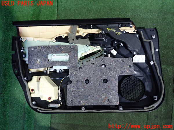 2UPJ-9235541234]クラウン ロイヤル(GRS210)右前ドア内張り 中古_4