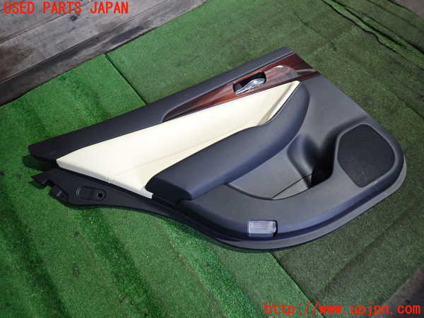 2UPJ-9235541324]クラウン ロイヤル(GRS210)左後ドア内張り 中古_2