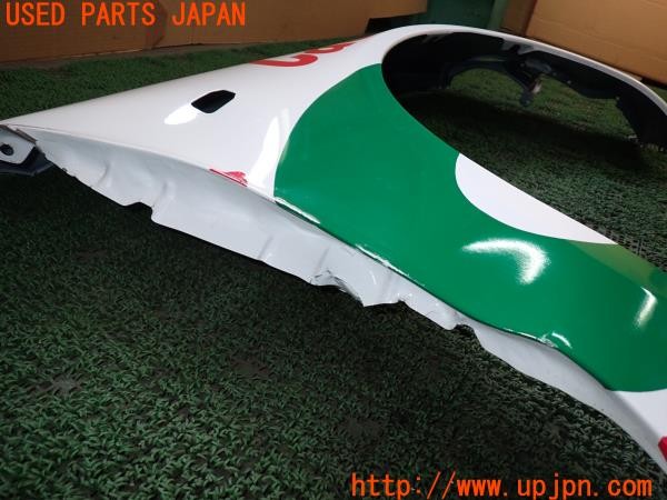 3UPJ=9235550049]セリカ GT-FOUR(ST205)後期 純正 右フロントフェンダー カストロールカラー デカール・ステッカー貼り付け 中古_2