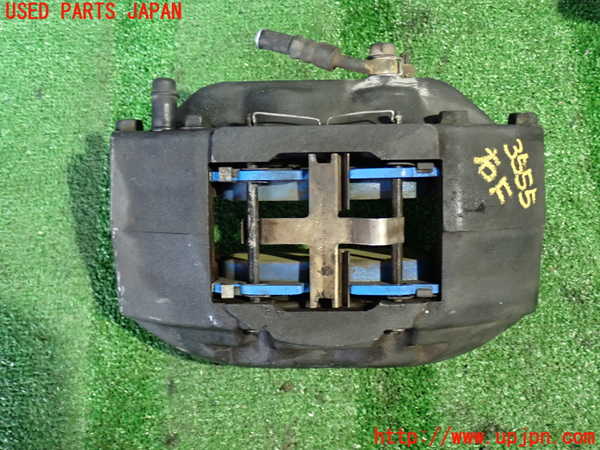2UPJ-9235554080]セリカ GT-FOUR(ST205)右フロントキャリパー 中古_2