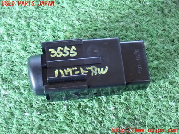 2UPJ-9235556290]セリカ GT-FOUR(ST205)ハザードスイッチ 中古_2