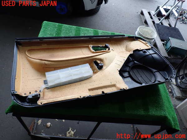 2UPJ-9235551234]セリカ GT-FOUR(ST205)右ドア内張り 中古_5