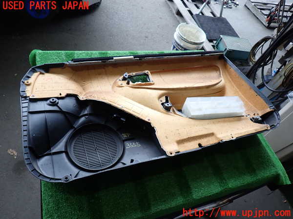 2UPJ-9235551264]セリカ GT-FOUR(ST205)左ドア内張り 中古_4