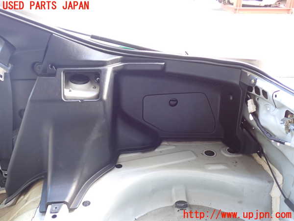 2UPJ-9235557675]セリカ GT-FOUR(ST205)右リアピラートリム 中古_4