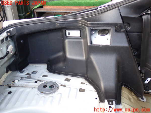 2UPJ-9235557680]セリカ GT-FOUR(ST205)左リアピラートリム 中古_4