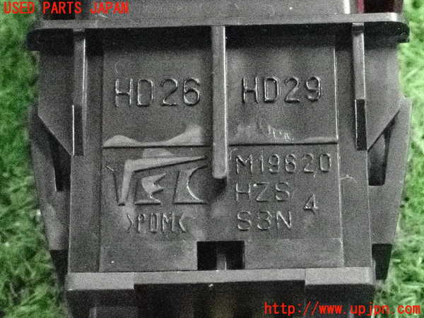 2UPJ-9235566290]アコード ユーロR(CL7)ハザードスイッチ 中古_3