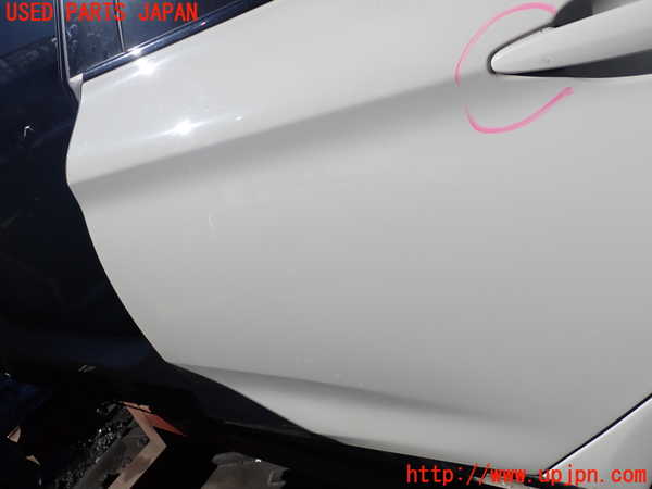 1UPJ-9235571320]BMW 328i グランツーリスモ(3X28)(F34)左後ドア 中古(43R-001025 M241)_3