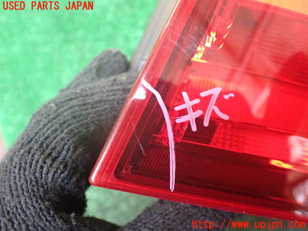 1UPJ-9235571530]BMW 328i グランツーリスモ(3X28)(F34)右テールランプ 中古_2