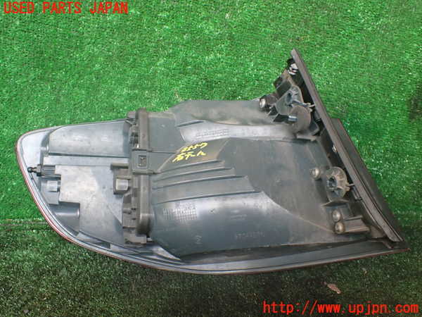 1UPJ-9235571530]BMW 328i グランツーリスモ(3X28)(F34)右テールランプ 中古_3