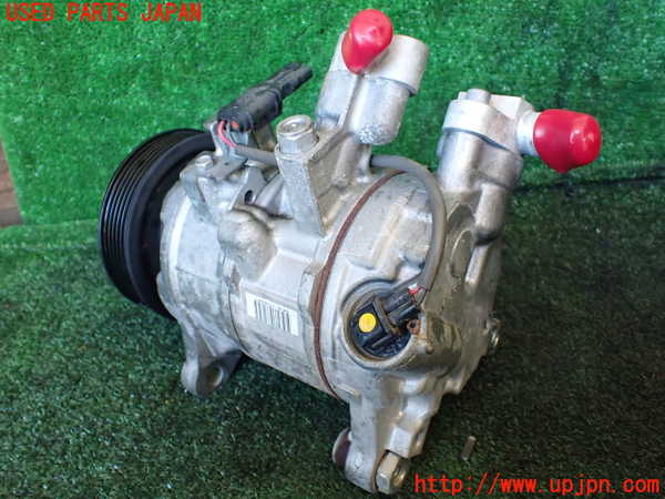 1UPJ-9235576025]BMW 328i グランツーリスモ(3X28)(F34)エアコンコンプレッサー 中古_2