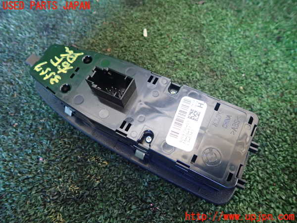 1UPJ-9235576240]BMW 328i グランツーリスモ(3X28)(F34)右前パワーウィンドウスイッチ 中古_2