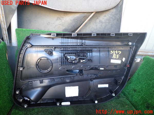 1UPJ-9235571264]BMW 328i グランツーリスモ(3X28)(F34)左前ドア内張り 中古_4