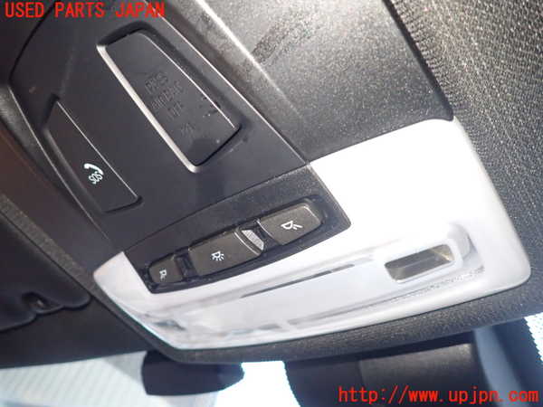1UPJ-9235576411]BMW 328i グランツーリスモ(3X28)(F34)ルームランプ1 (1列目真中) 中古_2