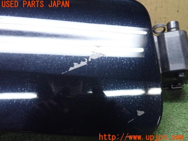 3UPJ=9235580012]プリウスPHV(ZVW52)純正 74458-47030 充電口リッド 充電ポートカバー 中古_2