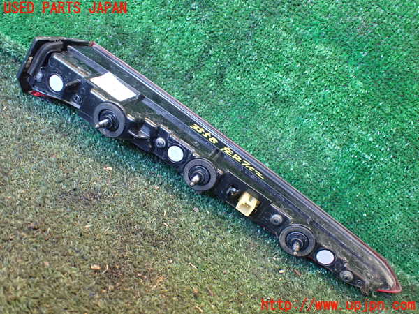 1UPJ-9235581552]プリウスPHV(ZVW52)左リアフィニッシャー 中古_3