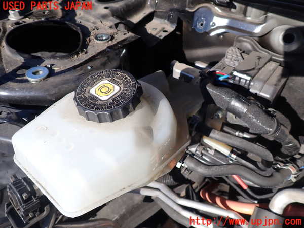 1UPJ-9235584050]プリウスPHV(ZVW52)ブレーキマスターシリンダー 中古_2