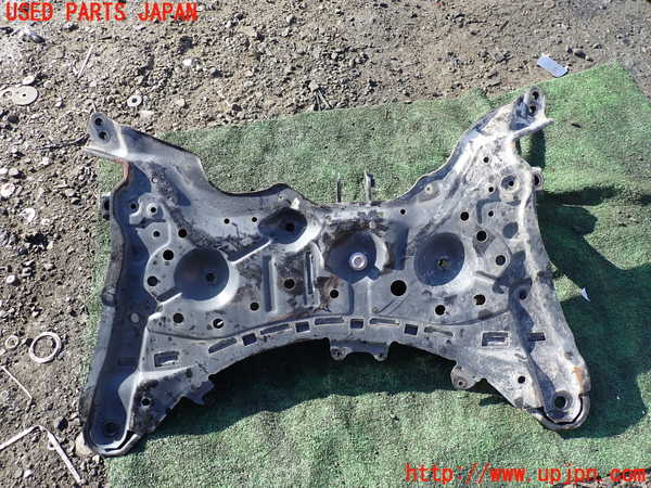 1UPJ-9235585285]プリウスPHV(ZVW52)フロントメンバー 中古_2