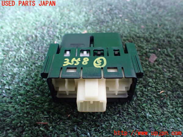 1UPJ-9235586310]プリウスPHV(ZVW52)スイッチ5 中古_2