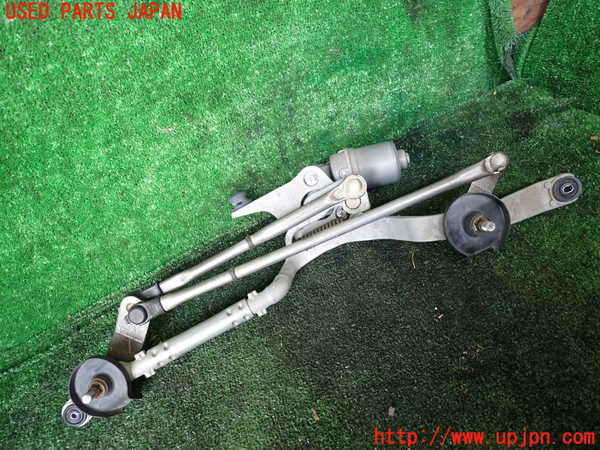 1UPJ-9235586770]プリウスPHV(ZVW52)フロントワイパーモーター 中古_2