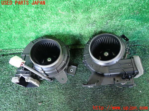 1UPJ-9235586095]プリウスPHV(ZVW52)ブロアファン(ブロアーファン) 中古_2