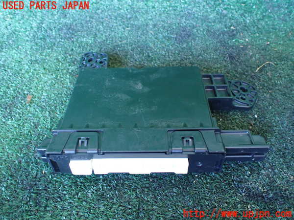 1UPJ-9235586150]プリウスPHV(ZVW52)コンピューター5 中古_3