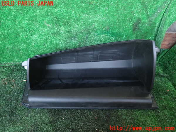1UPJ-9235587516]プリウスPHV(ZVW52)グローブボックス1 中古_2