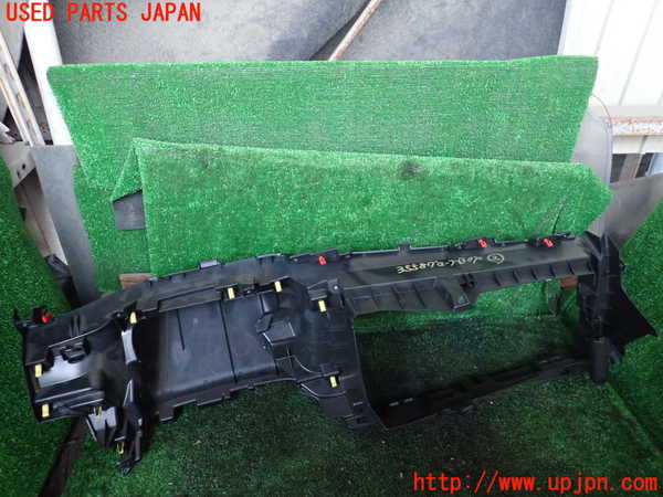1UPJ-9235587517]プリウスPHV(ZVW52)グローブボックス2 中古_4