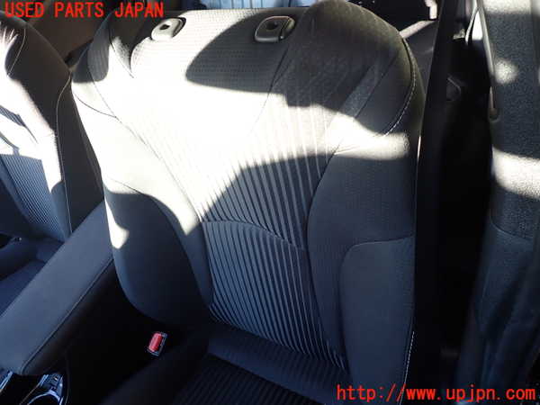 1UPJ-9235587065]プリウスPHV(ZVW52)助手席シート 中古_2