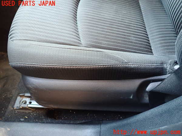 1UPJ-9235587065]プリウスPHV(ZVW52)助手席シート 中古_4
