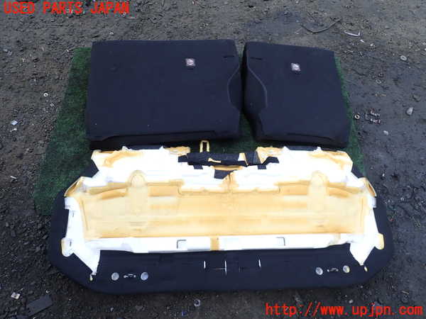 1UPJ-9235587385]プリウスPHV(ZVW52)リアシート 中古_3