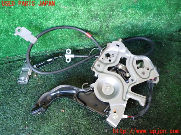 1UPJ-9235587550]プリウスPHV(ZVW52)サイドブレーキレバー 中古_3