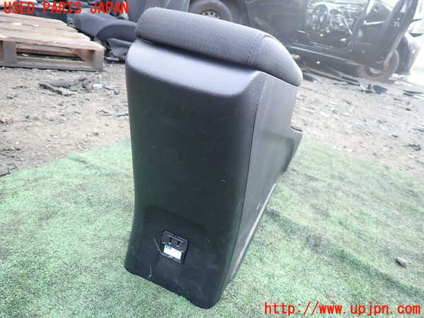 1UPJ-9235587540]プリウスPHV(ZVW52)センターコンソール 中古_4