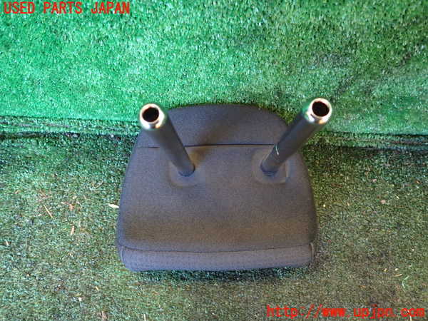 1UPJ-9235587130]プリウスPHV(ZVW52)真中2列目ヘッドレスト 中古_3