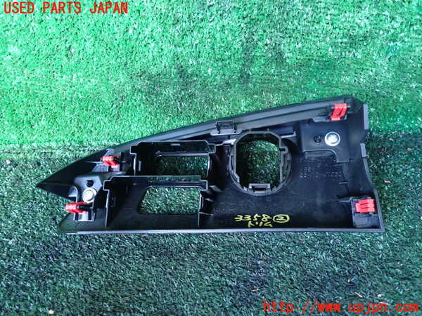 1UPJ-9235587692]プリウスPHV(ZVW52)内装トリム類2 中古_2