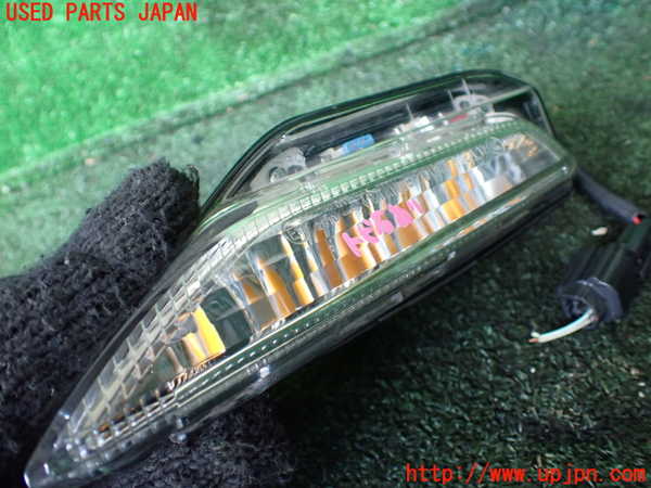 1UPJ-9235591152]フーガハイブリッド(HY51)左コーナーランプ 中古_2