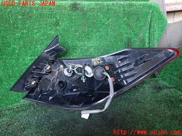 1UPJ-9235591536]フーガハイブリッド(HY51)左テールランプ 中古_2