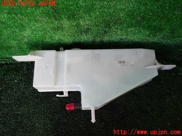 1UPJ-9235592410]フーガハイブリッド(HY51)ラジエータータンク 中古_2