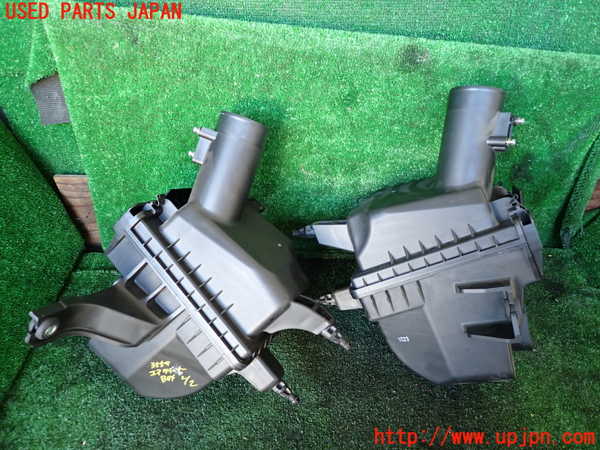 1UPJ-9235592560]フーガハイブリッド(HY51)エアクリーナーボックス 中古_2