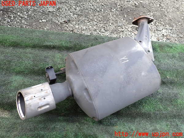 1UPJ-9235592672]フーガハイブリッド(HY51)リアマフラー2 中古_2