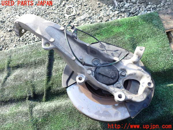 1UPJ-9235594290]フーガハイブリッド(HY51)右フロントナックルハブ 中古_2