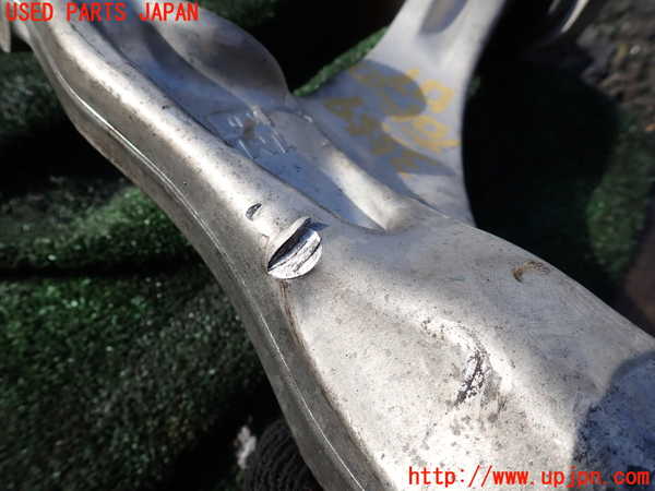 1UPJ-9235595176]フーガハイブリッド(HY51)右フロントロアアーム1 (ジャンク品) 中古_2