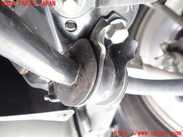 1UPJ-9235595445]フーガハイブリッド(HY51)リアスタビライザー 中古_2