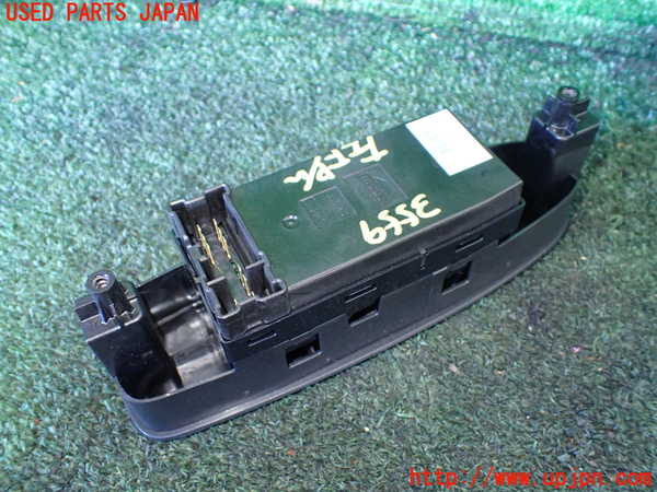 1UPJ-9235596245]フーガハイブリッド(HY51)左前パワーウィンドウスイッチ 中古_3
