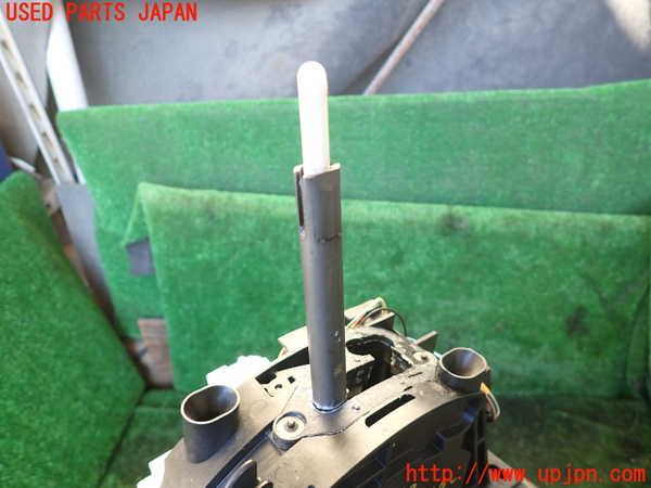 1UPJ-9235597555]フーガハイブリッド(HY51)ATシフトレバー 中古_3